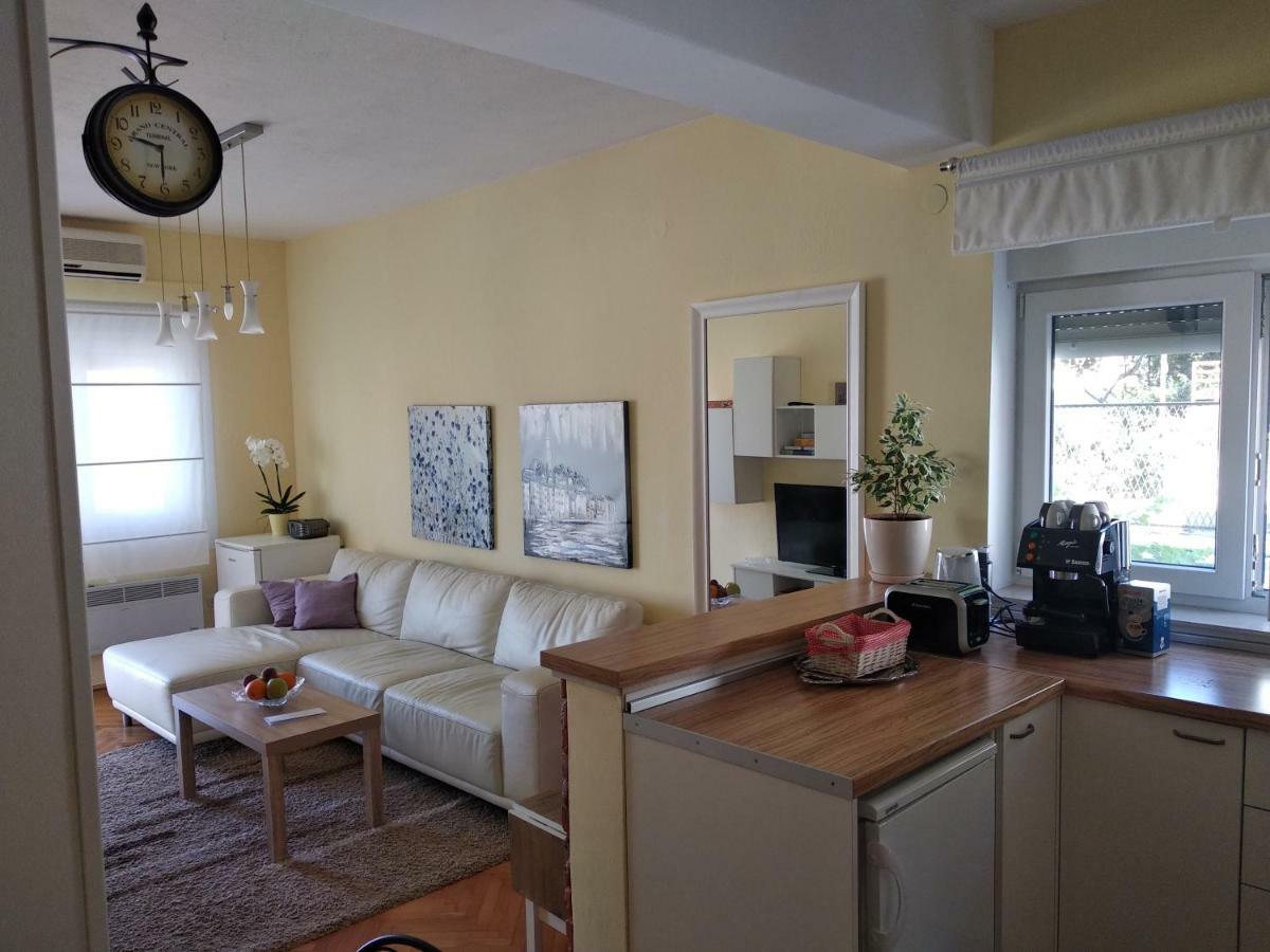 Apartment Satus Podstrana Luaran gambar